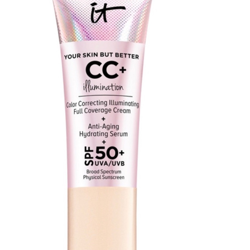 It Cosmetics CC Illumination in LIGHT